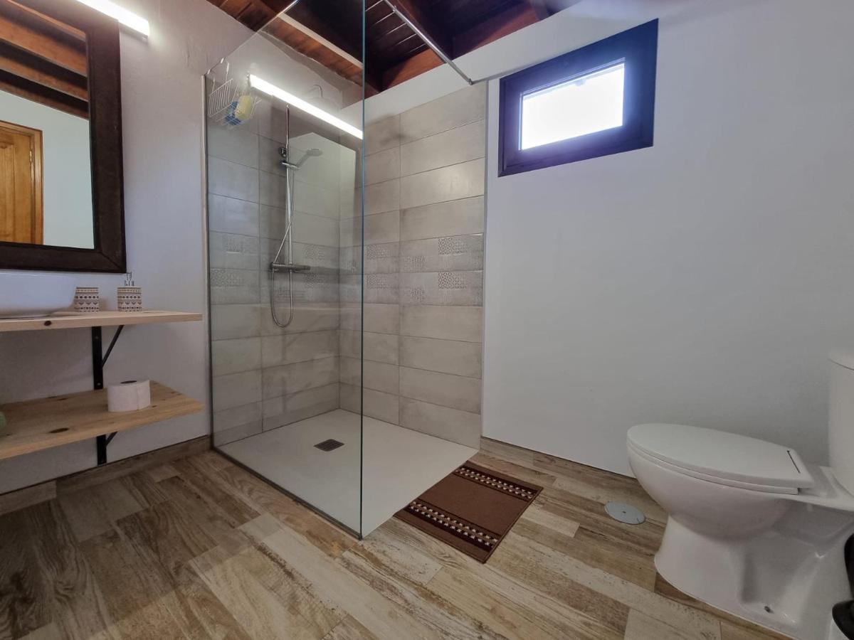 Alunita & Pirita, Habitacion Con Jardin, Terraza Y Wifi En Zona Tranquila Y Centrica Nazaret Exteriör bild