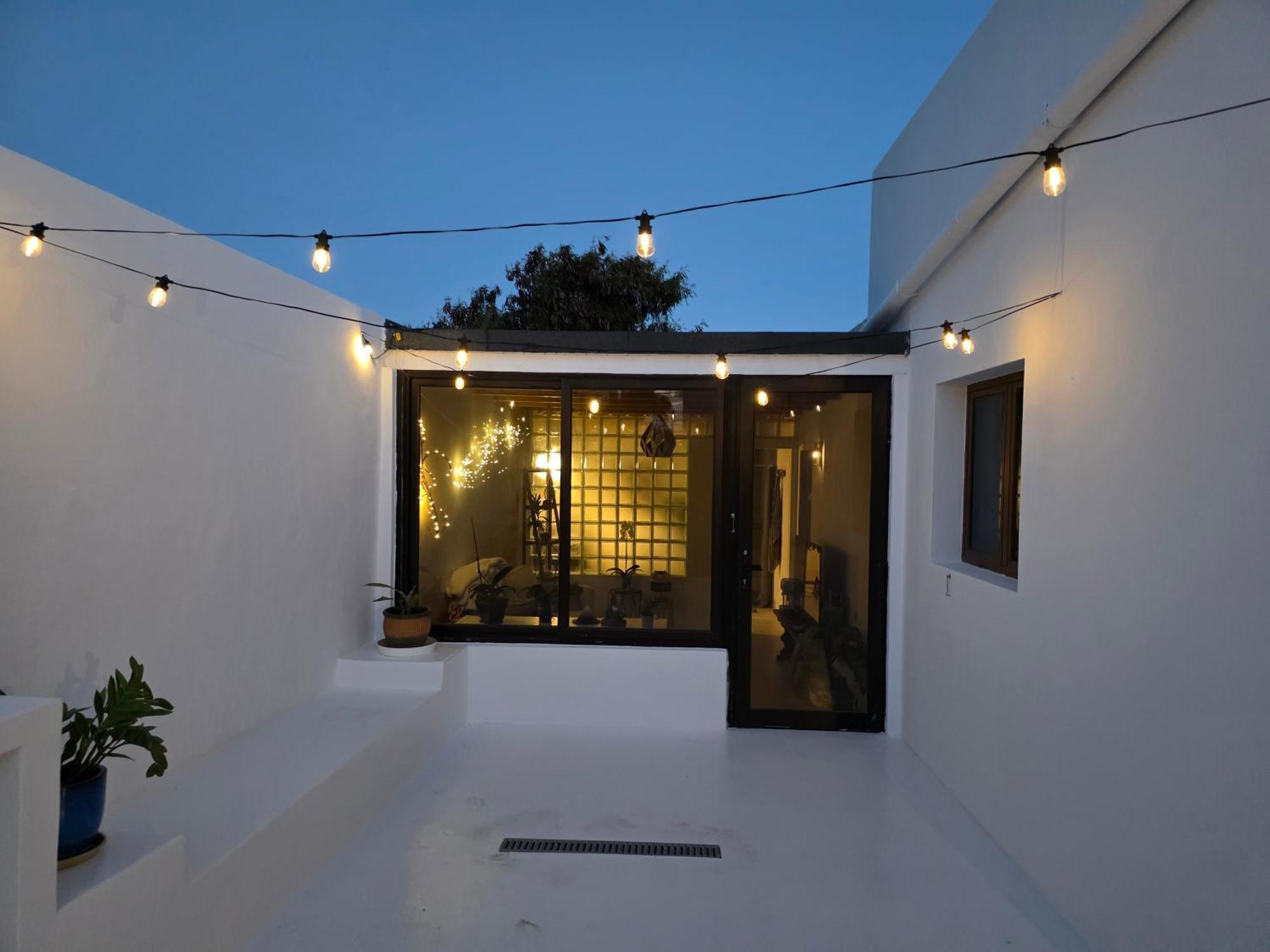 Alunita & Pirita, Habitacion Con Jardin, Terraza Y Wifi En Zona Tranquila Y Centrica Nazaret Exteriör bild